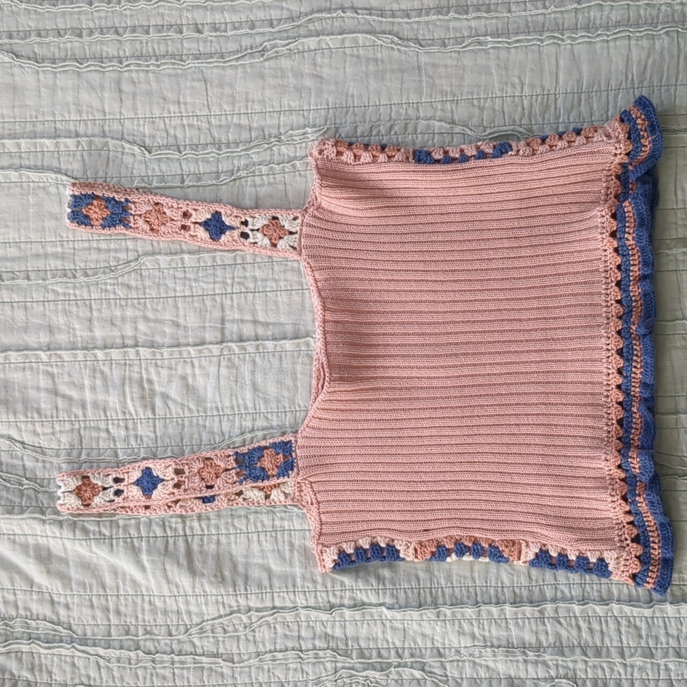 American Eagle crochet crop top - Picture 2 of 4